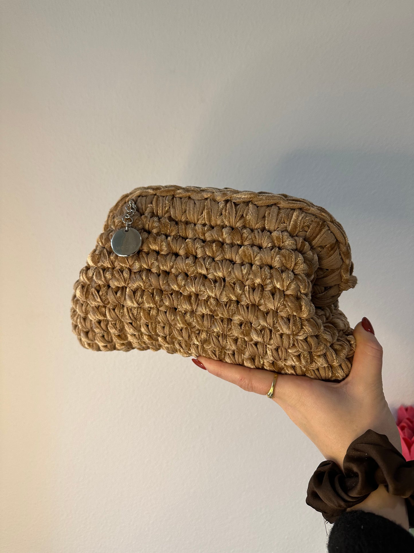 Clutch bag gold velvet