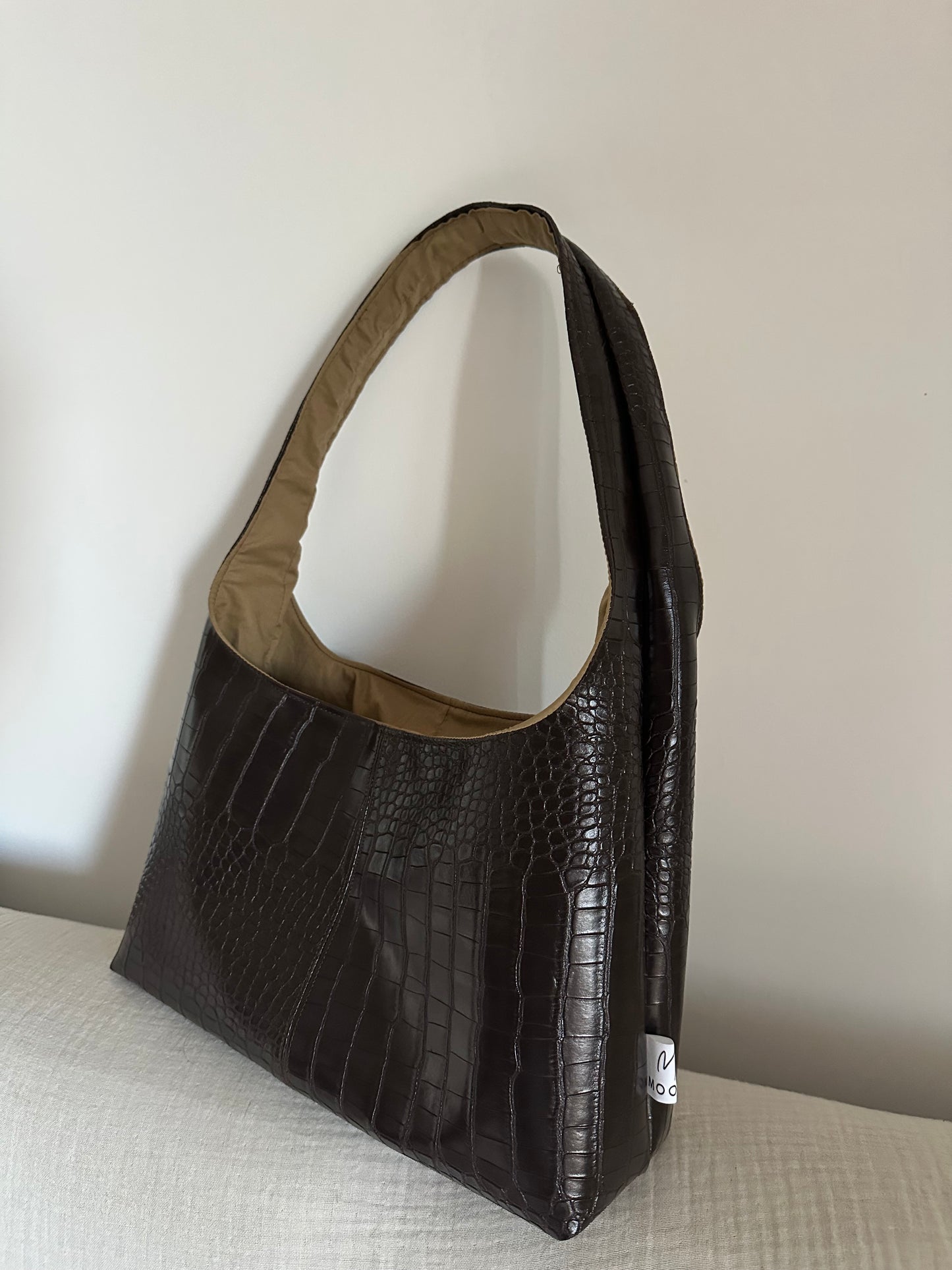 HOBO COCCO DARK BROWN PISTACCHIO